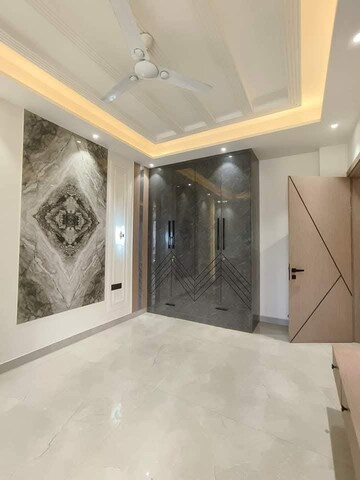 Room in 3 BHK Builder Floor at Ansal Palam Triangle, Palam Vihar Extension – for Rent