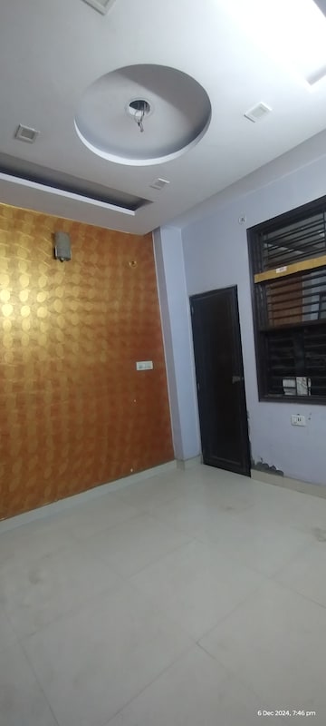 Kitchen in 2 BHK Builder Floor at Uttam Nagar – for Rent
