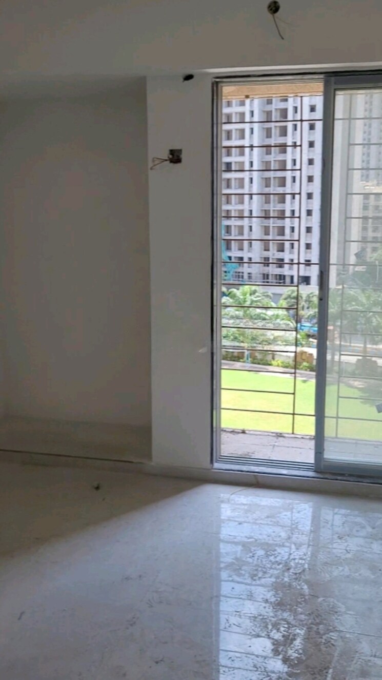 Room, vistas-chs 1 Bedroom 540 Sq.Ft. Apartment In Kavesar Thane 7913119