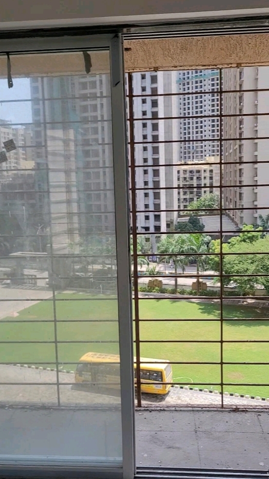 1 BHK + Pooja Room Apartment For Sale in Vistas CHS