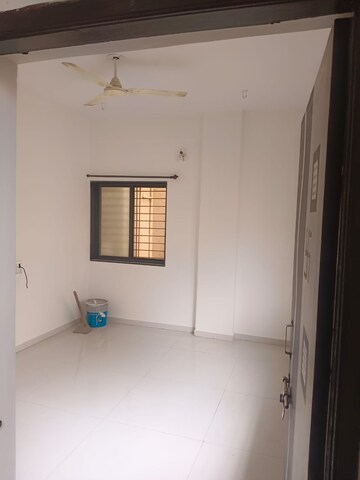 Room in 1 BHK Apartment at 4 Star City, Hinjewadi – for Rent