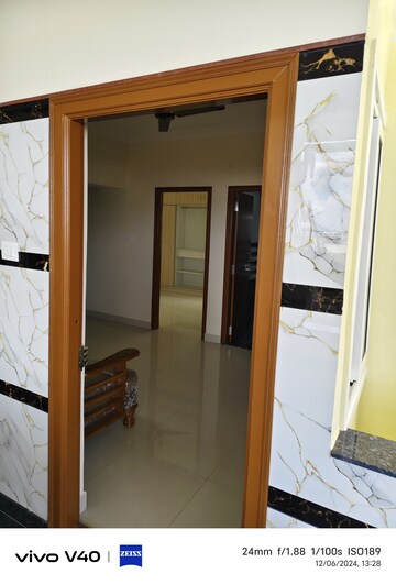 Master Bedroom in 1 BHK Builder Floor at Halasuru – for Rent