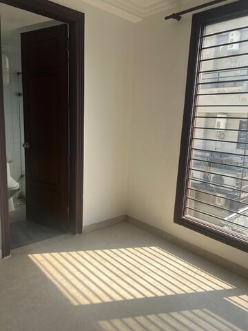 3 BHK Builder Floor For Rent in Lajpat Nagar Iii
