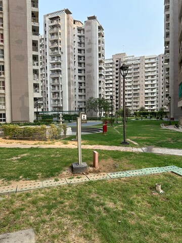 3 BHK Apartment – Exterior View View at Mapsko Royale Ville, Sector 82 - for Rent