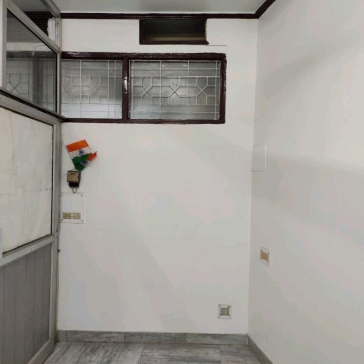 Room, lajpat nagar iii 3 Bedroom 200 Sq.Yd. Builder Floor In Lajpat Nagar Iii Delhi 7913225