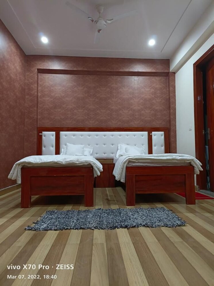Bedroom, lajpat nagar iii 3 Bedroom 200 Sq.Yd. Builder Floor In Lajpat Nagar Iii Delhi 7913234