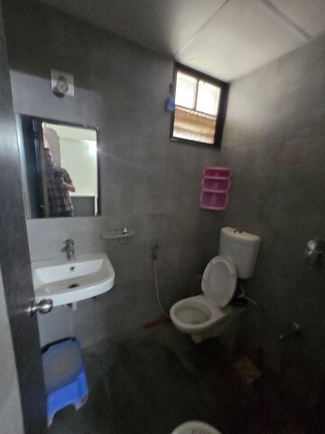 Bathroom in 3 BHK Apartment at Vaishnodevi Circle – for Rent
