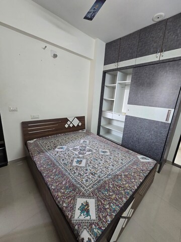 Bedroom in 3 BHK Apartment at Vaishnodevi Circle – for Rent