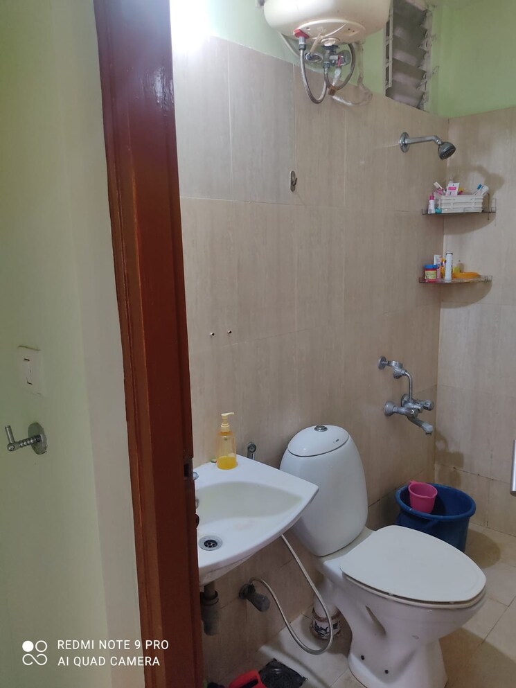 Bathroom, godrej-garden-city 2 Bedroom 1150 Sq.Ft. Apartment In Jagatpur Ahmedabad 7913281