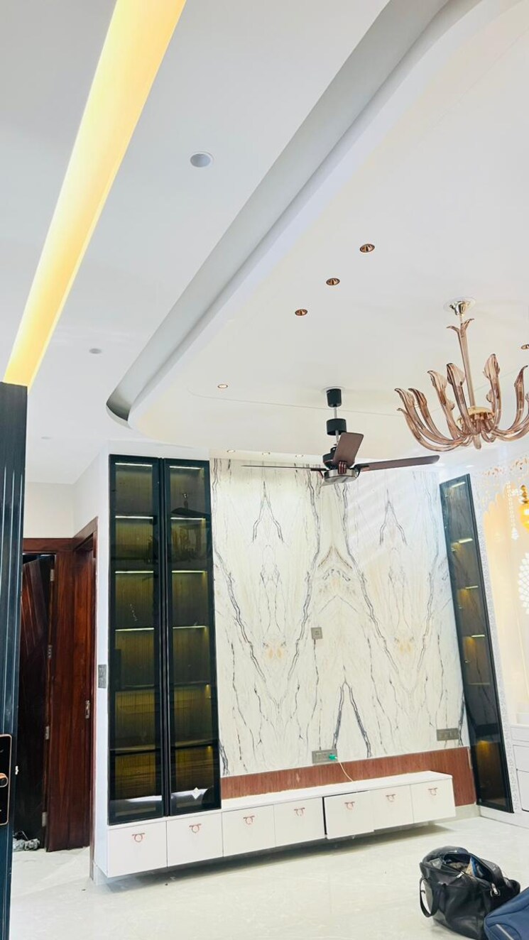 Balcony, sai-enclave-niti-khand 4 Bedroom 1800 Sq.Ft. Builder Floor In Niti Khand Ghaziabad 7913295