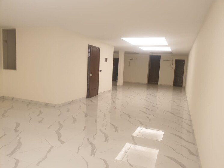 Room, lajpat nagar iii 3 Bedroom 200 Sq.Yd. Builder Floor In Lajpat Nagar Iii Delhi 7913319