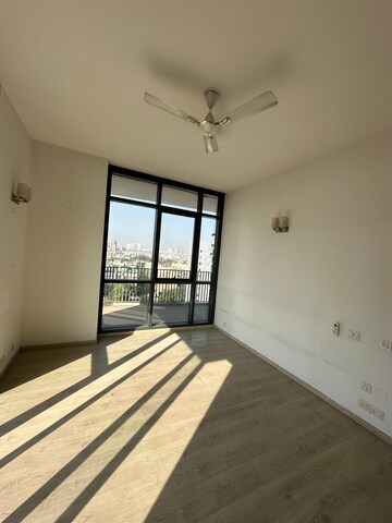  Shop For Sale in Tapasya 70 Grandwalk, Sector 70