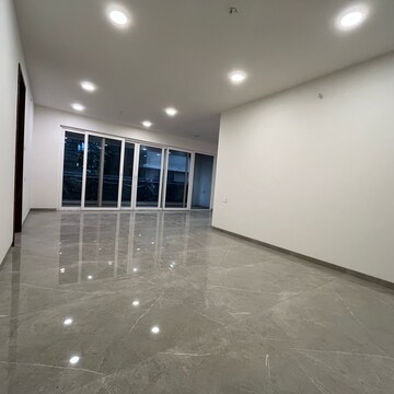 Room in 3 BHK Apartment at Balewadi Phata – for Sale