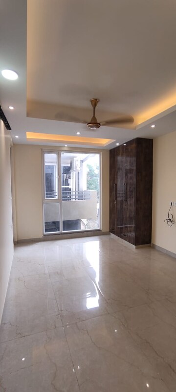 3 BHK Builder Floor For Rent in Eros Rosewood City, Sector 49