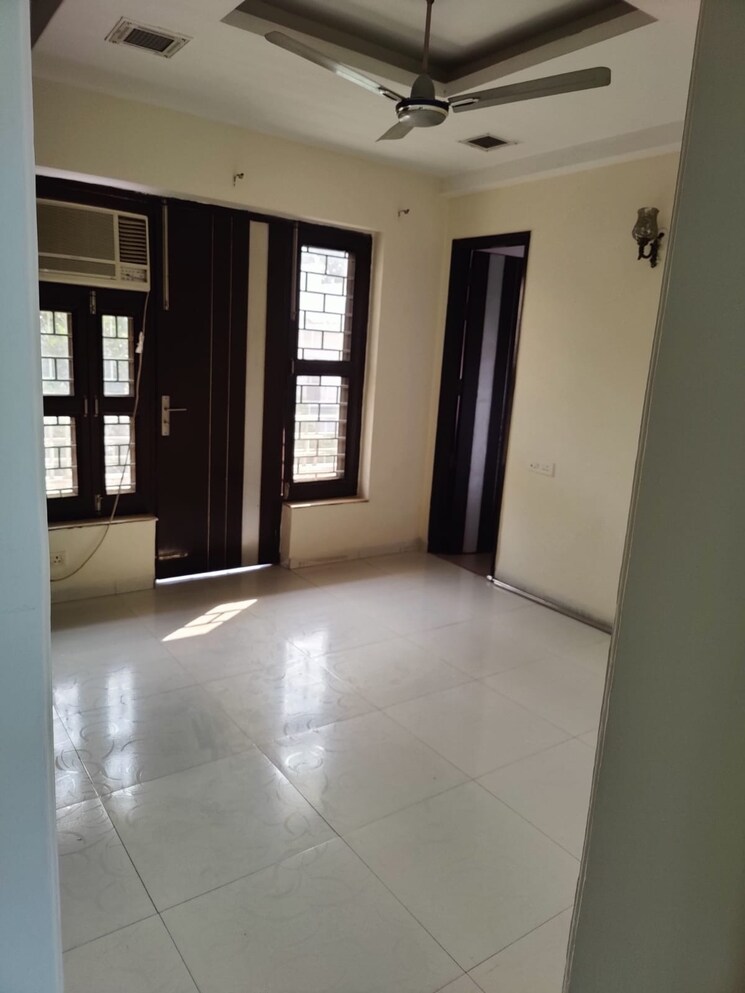 Room, eros-rosewood-villas 3 Bedroom 2160 Sq.Ft. Builder Floor In Sector 50 Gurgaon 7913372