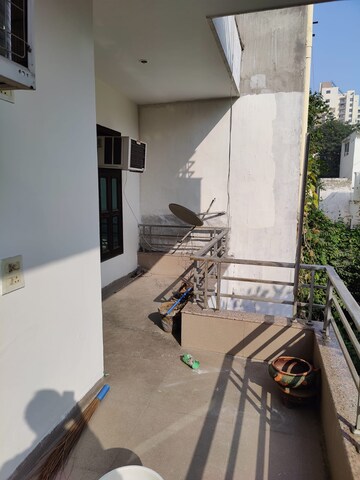 Balcony in 3 BHK Builder Floor at Eros Rosewood Villas, Sector 50 – for Rent