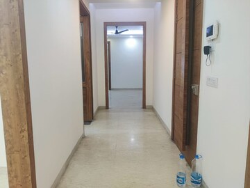 Master Bedroom in 3 BHK Builder Floor at Kohli One Malibu Town, Sector 47 – for Rent