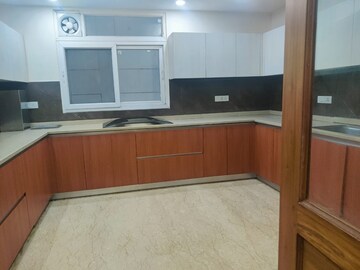 Kitchen in 3 BHK Builder Floor at Kohli One Malibu Town, Sector 47 – for Rent