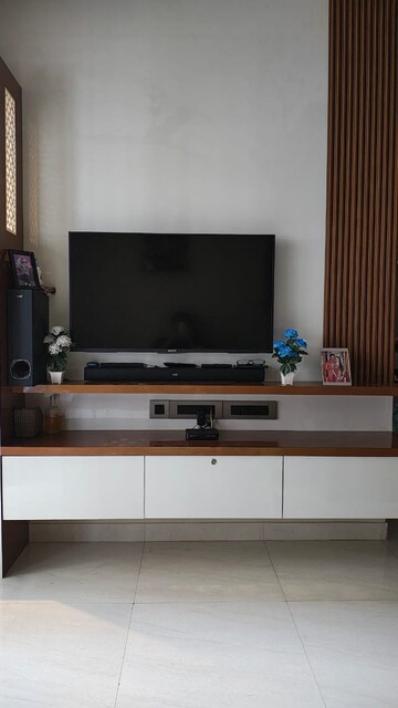 Furnished Amenities in 1 BHK Apartment at Lodha Crown Quality Homes, Majiwada – for Sale