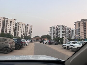  Shop – Exterior View View at Suncity Avenue 76, Sector 76 - for Sale