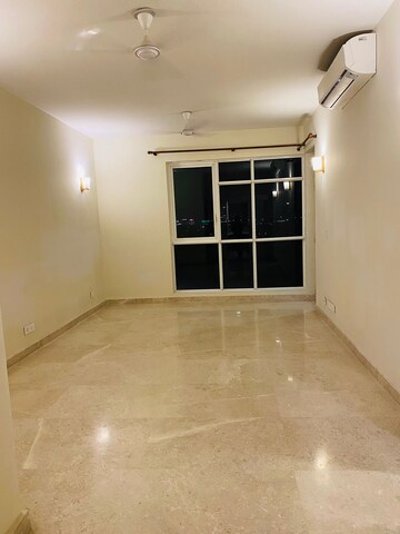 Room in 2 BHK Apartment at Ireo The Corridors, Sector 67a – for Rent