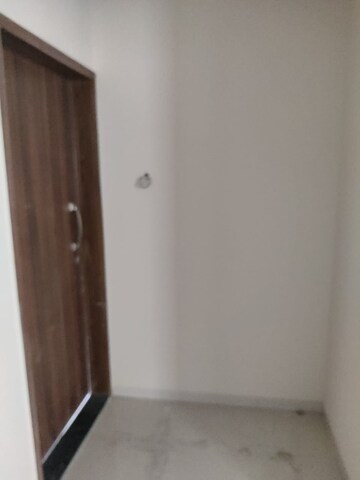 Room in 2 BHK Apartment at Mante Luxor, Baner – for Rent