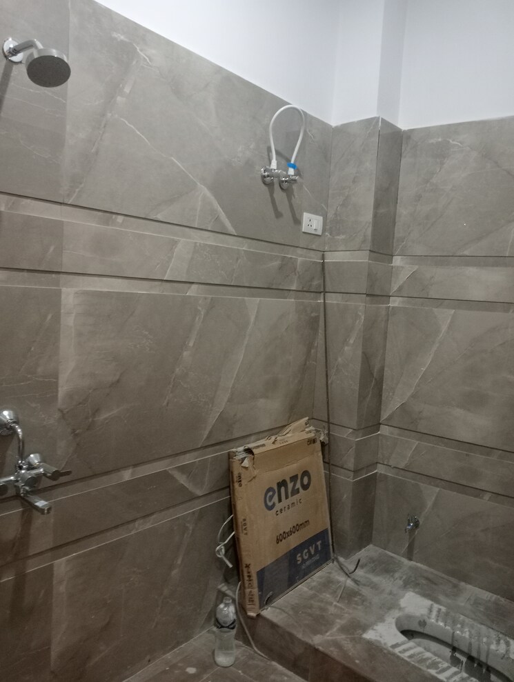 Bathroom, gomti nagar 2 Bedroom 1400 Sq.Ft. Villa In Gomti Nagar Lucknow 7913499
