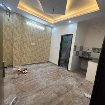 Bedroom in 1 RK Builder Floor at Patel Nagar – for Rent