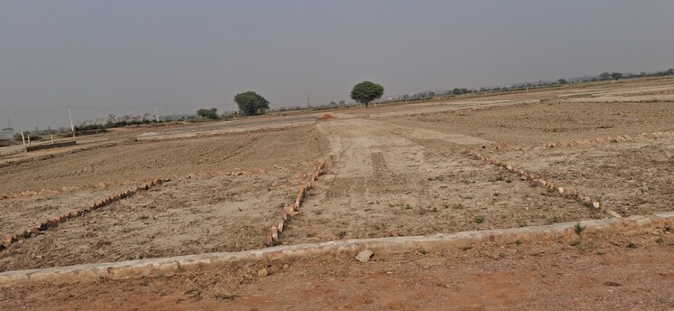 undefined, upsidc site b  100 Sq.Yd. Plot In Upsidc Site B Greater Noida 7913575