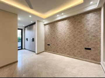 Bedroom in 2 BHK Builder Floor at Sector 24 – for Rent