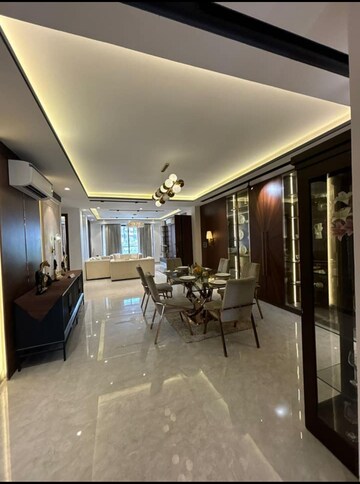 Gym in 2 BHK Builder Floor at Sector 24 – for Rent