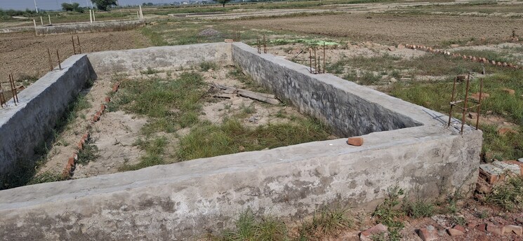 undefined, upsidc site b  200 Sq.Yd. Plot In Upsidc Site B Greater Noida 7913619