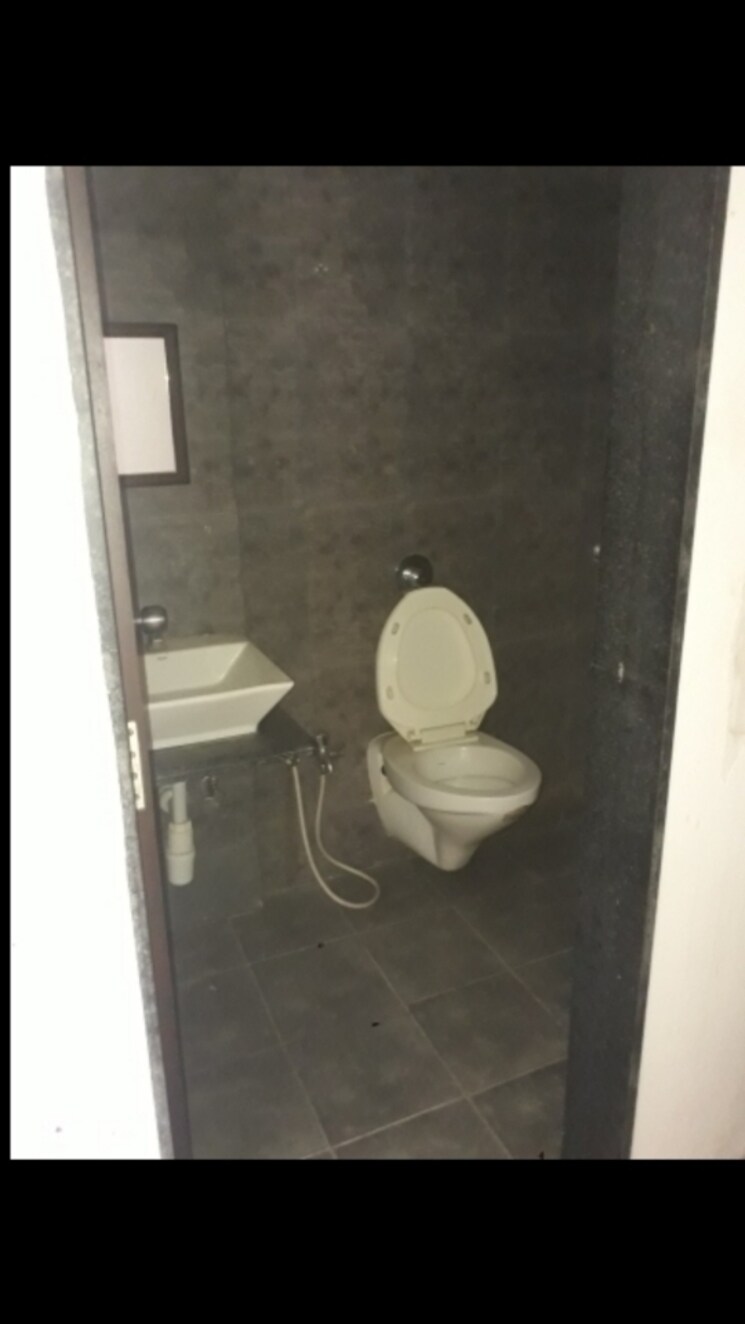 Bathroom, evershine-avenue-a6 2 Bedroom 598 Sq.Ft. Apartment In Virar West Palghar 7913630