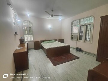 Living Room in 4 BHK Independent House at Sainik Farm – for Rent