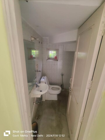 Bathroom in 4 BHK Independent House at Sainik Farm – for Rent