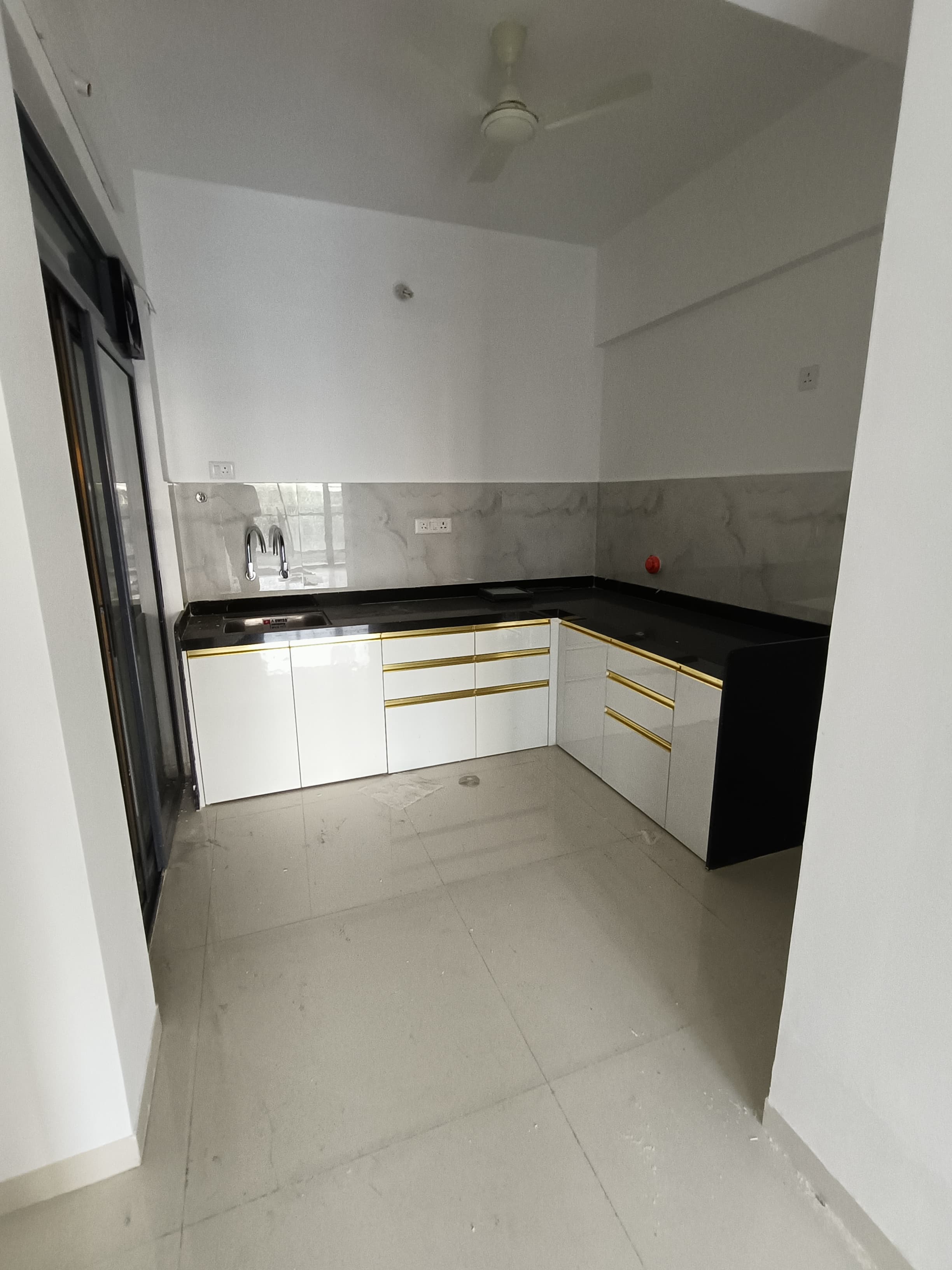 2.5 BHK + Study Room Apartment For Sale in Arun Sane Orchid Towers