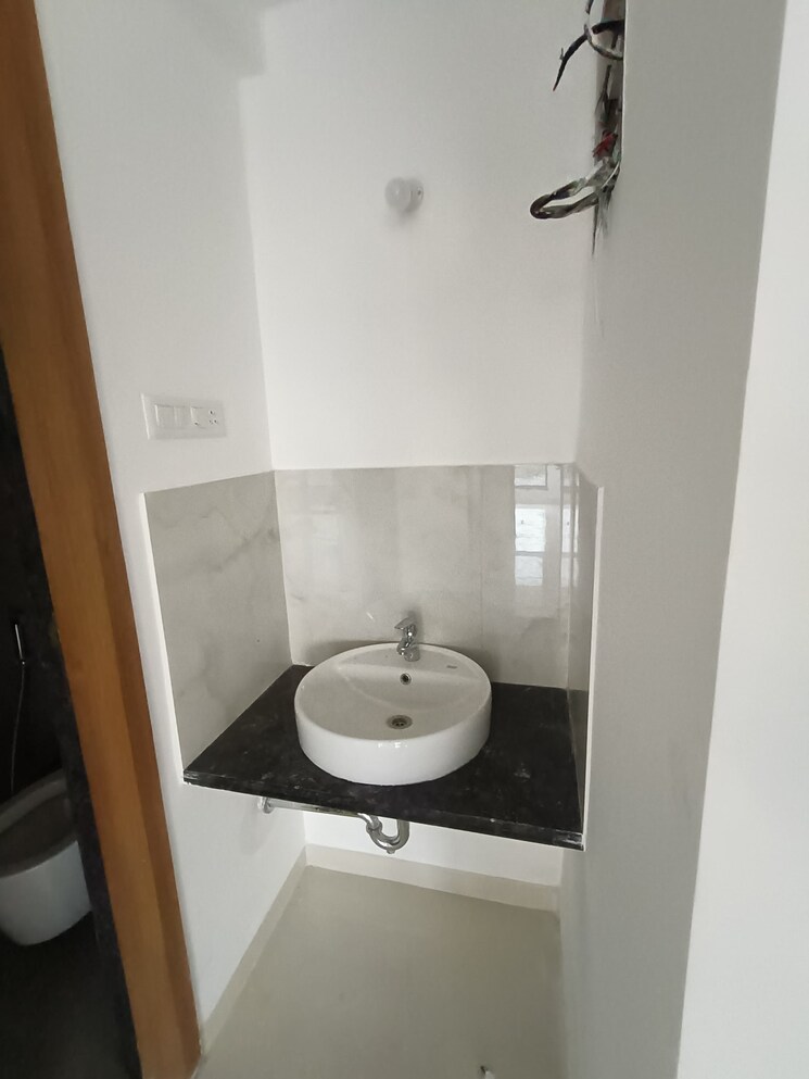 Bathroom, vtp-solitaire 3 Bedroom 1064 Sq.Ft. Apartment In Baner Pune 7913710