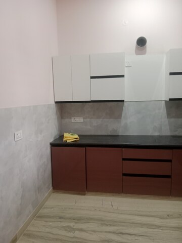 Bathroom in 3 BHK Independent House at Sector 40 – for Rent