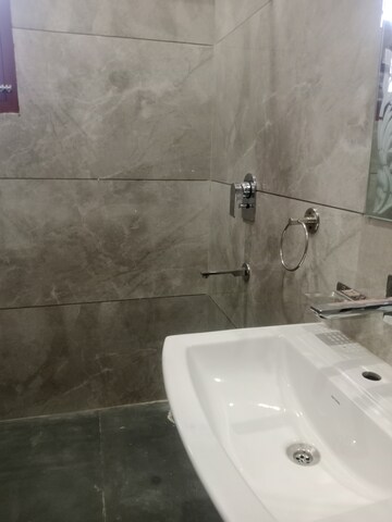 Bathroom in 3 BHK Independent House at Sector 40 – for Rent