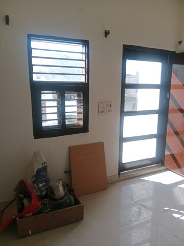 Room in 1 BHK Builder Floor at Sector 24 – for Rent
