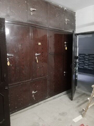 Furnished Amenities in 2 BHK Builder Floor at Huda Sector 11 – for Rent
