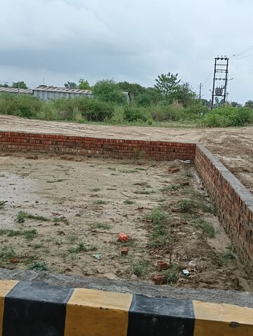 Plot Area in  Plot at GNIDA Lohiya Enclave, Saini – for Sale
