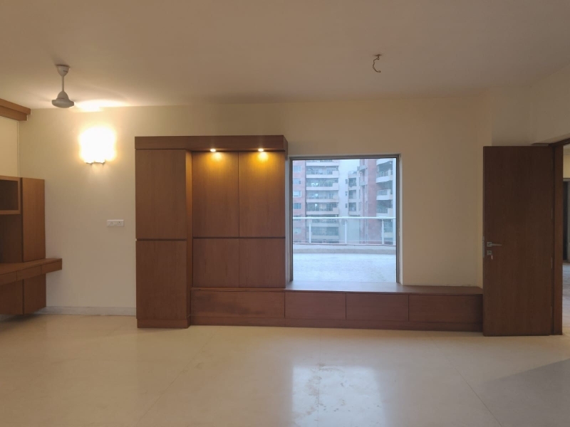 3 BHK + Servant Room Builder Floor For Sale in Sector 89
