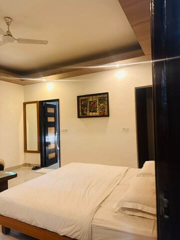 Bedroom in 4 BHK Builder Floor at Sector 15 ii – for Rent