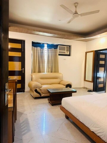 Living Room in 4 BHK Builder Floor at Sector 15 ii – for Rent