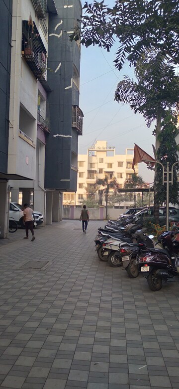 Master Bedroom in 2 BHK Apartment at Lohgaon – for Rent