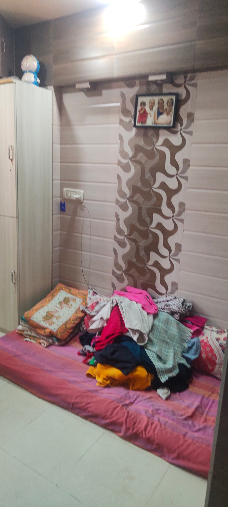  Parking, kamala-ashish-tower 1 Bedroom 300 Sq.Ft. Apartment In Kandivali West Mumbai 7913890