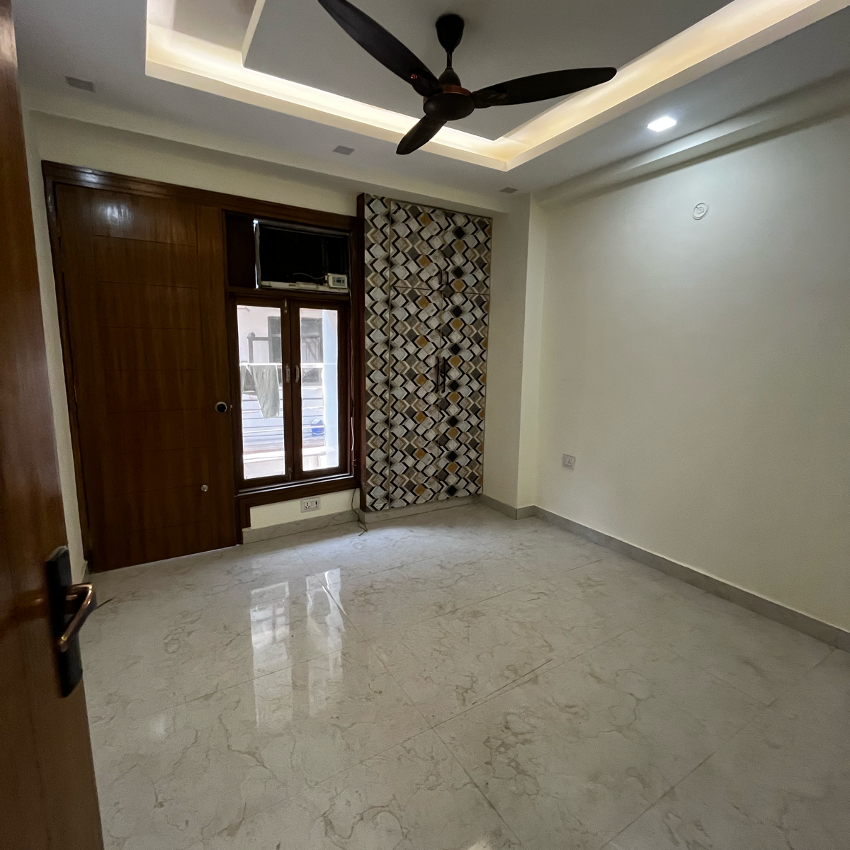 3 BHK Builder Floor For Sale in Panchsheel Vihar Malviya 