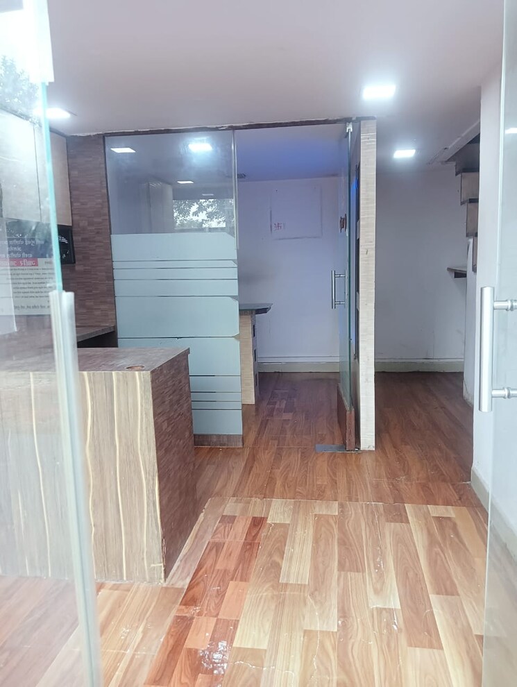 Team Area, haware-fantasia Commercial Office Space 430 Sq.Ft. In Vashi Sector 28 Navi Mumbai 7913961