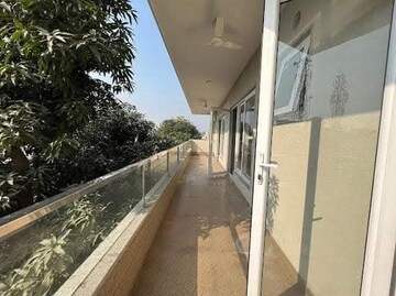 Balcony in 3 BHK Builder Floor at Ansal Palam Triangle, Palam Vihar Extension – for Rent